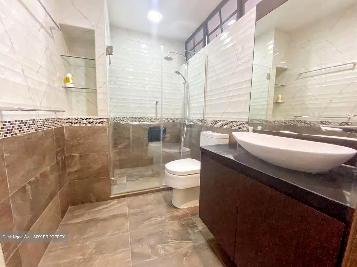 Jalan Lim Tai See (D10), Terrace #548847621